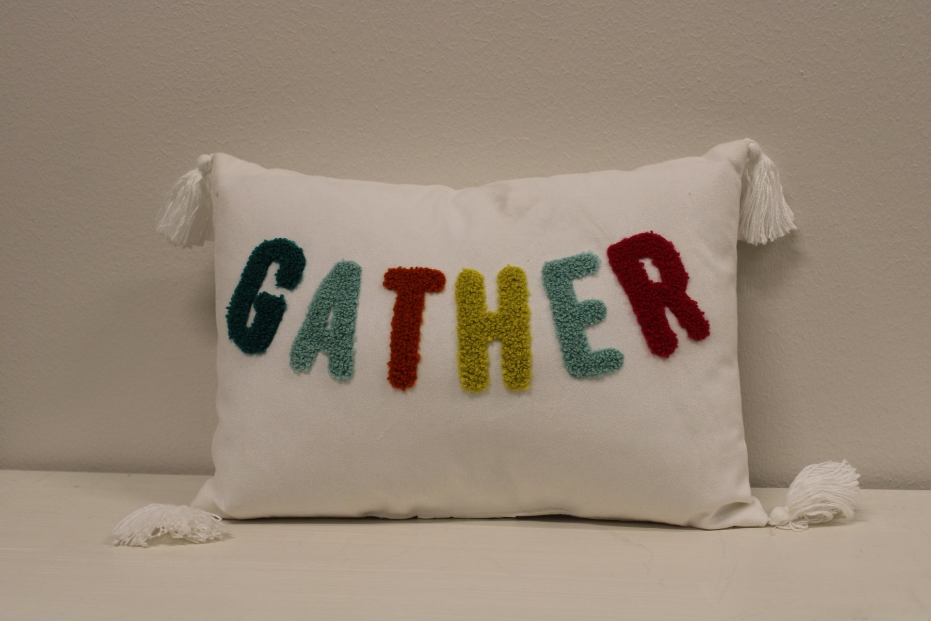 Decorative pillow