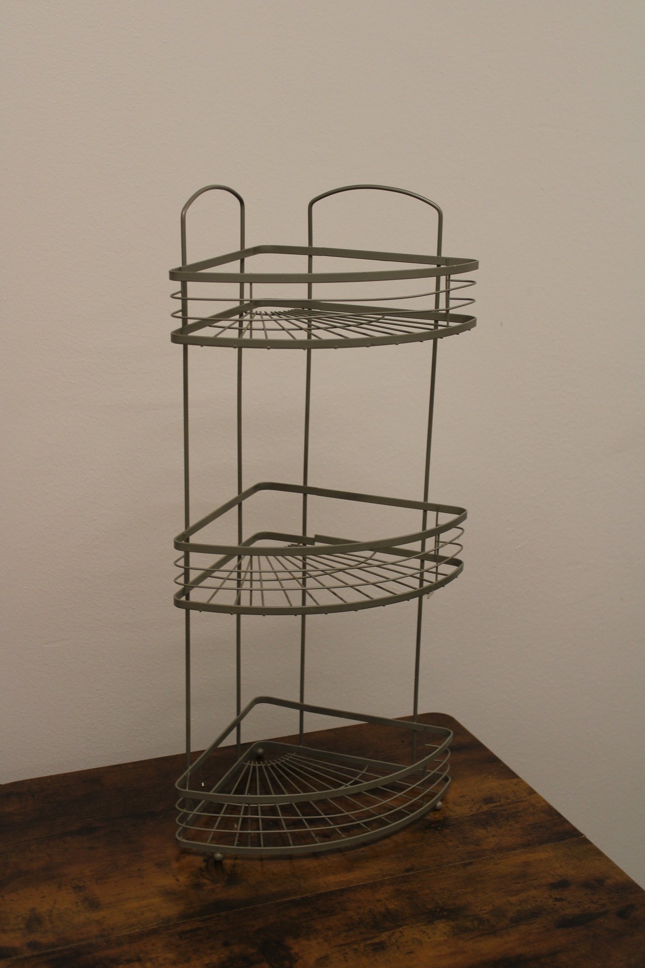 3-tier corner caddy