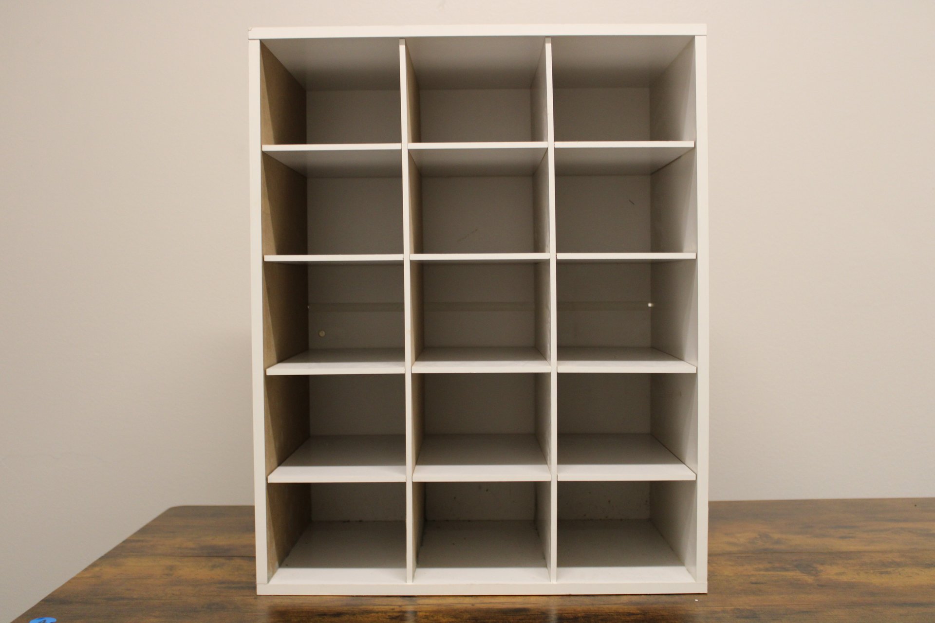 15-unit cubby organizer